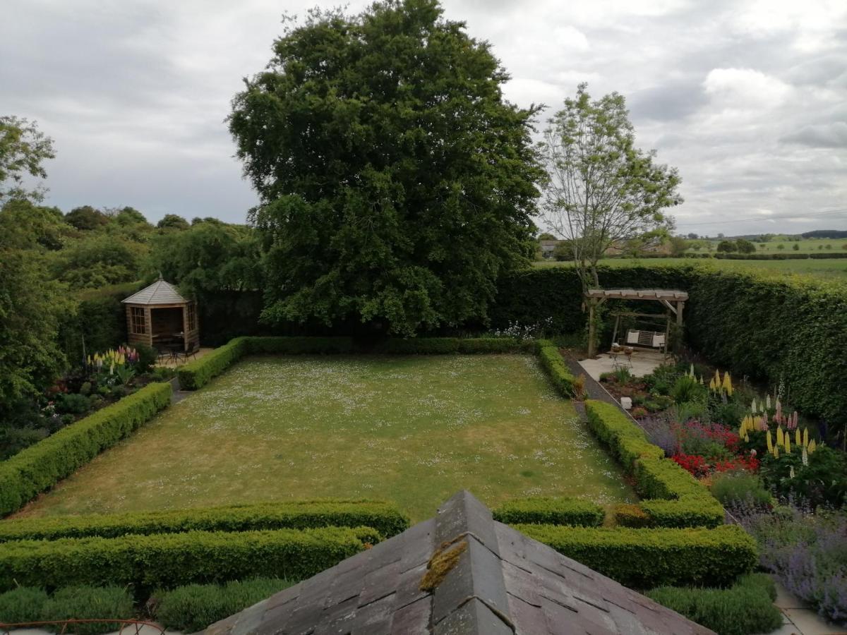 Bed and Breakfast Lucker Mill House Екстер'єр фото